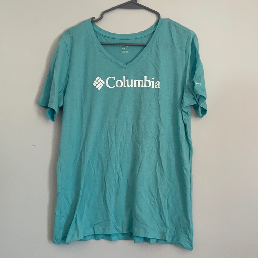 light blue Columbia t shirt